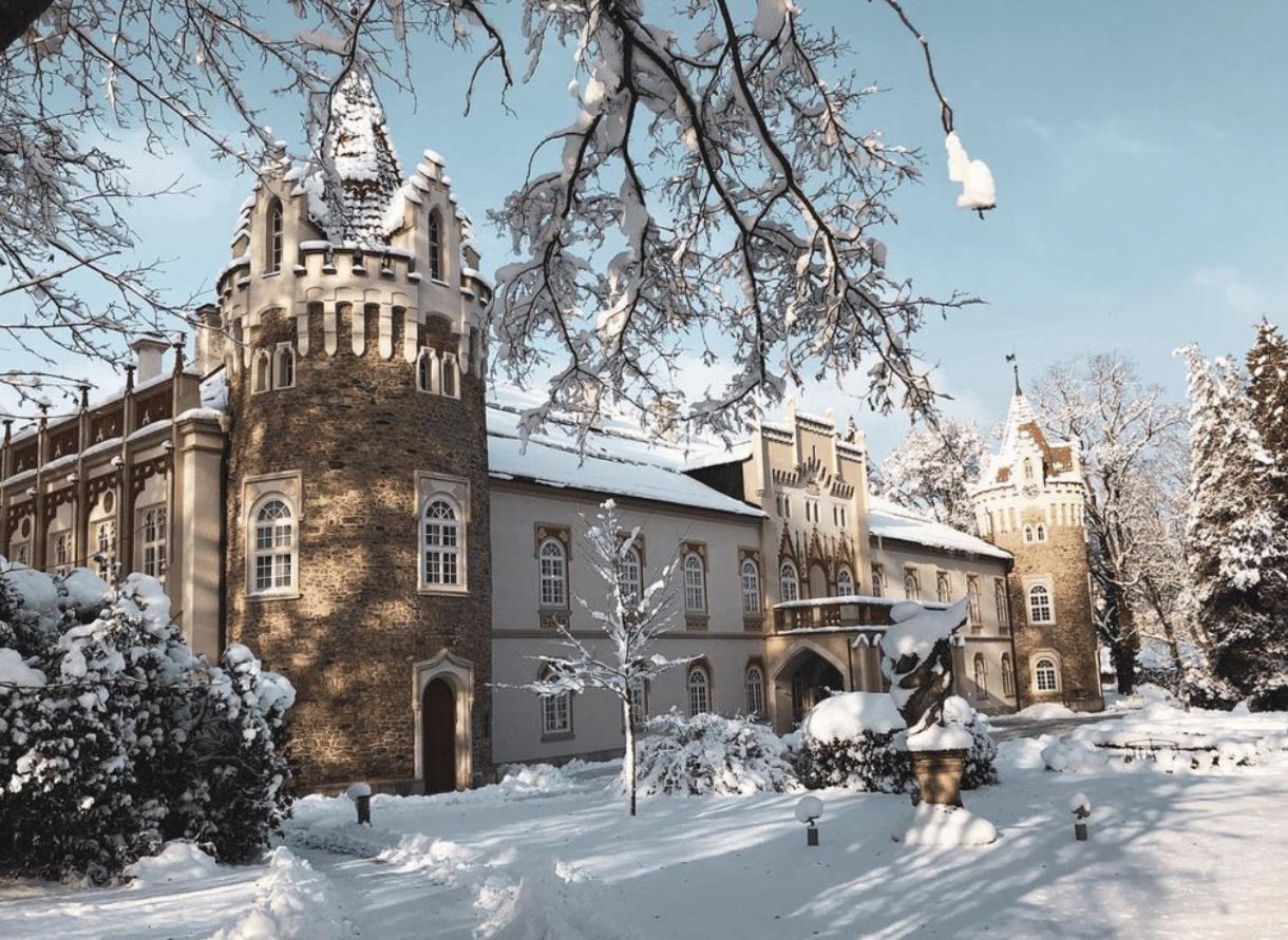 Chateau Heralec Boutique Hotel & Spa By L'Occitane Exterior photo